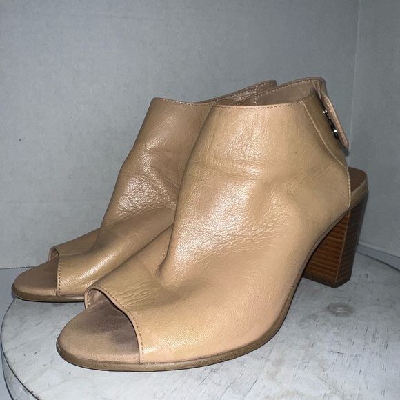 Steve Madden Nonstp Open Toe Leather Heel Shooties Tan Beige Womens Size 10 - Picture 2 of 12
